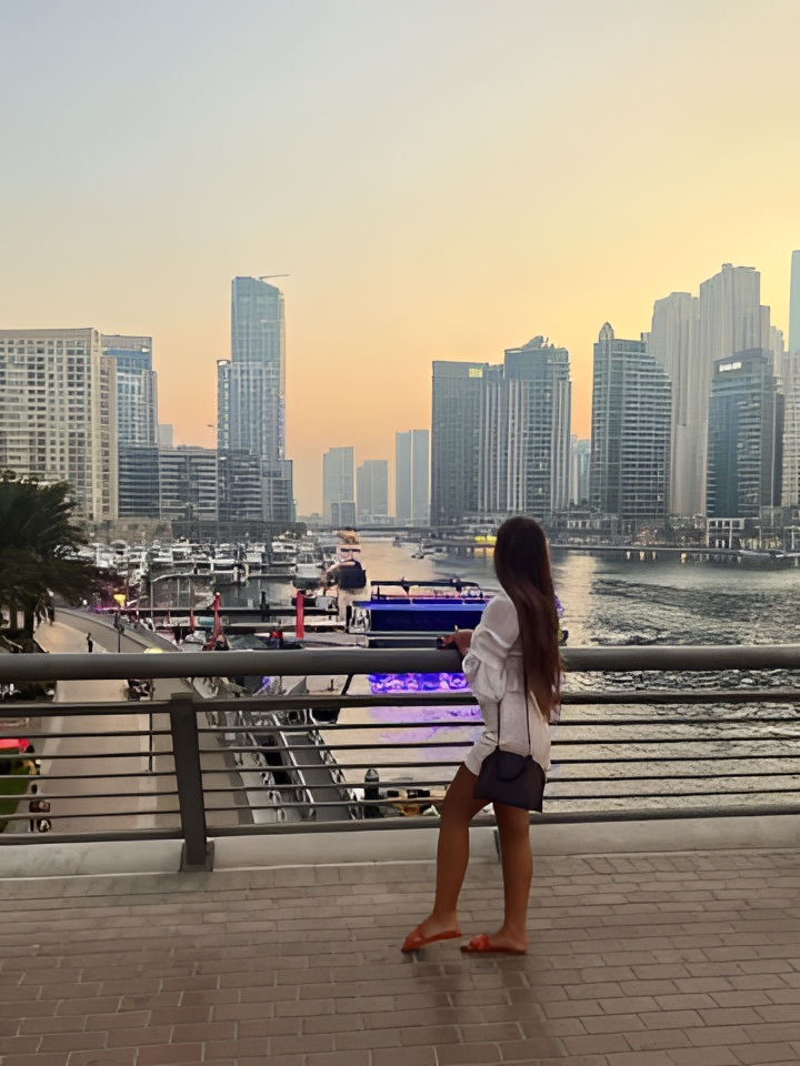 Сарра привлекальеная девушка из Красноармейска цена от 2500 руб