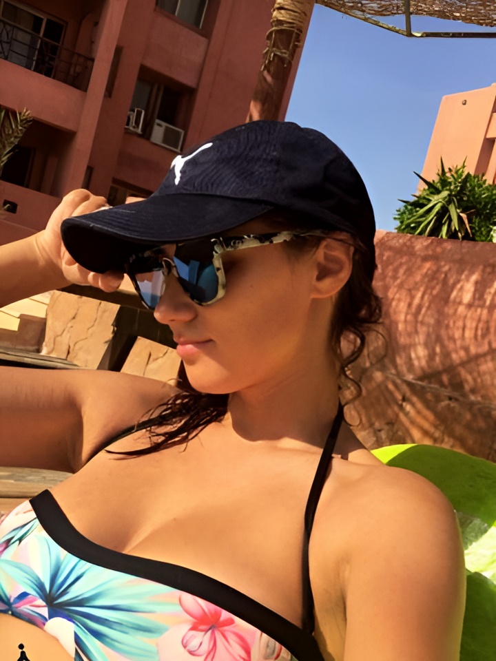 Стефания привлекальеная девушка из Красноармейска цена от 2500 руб