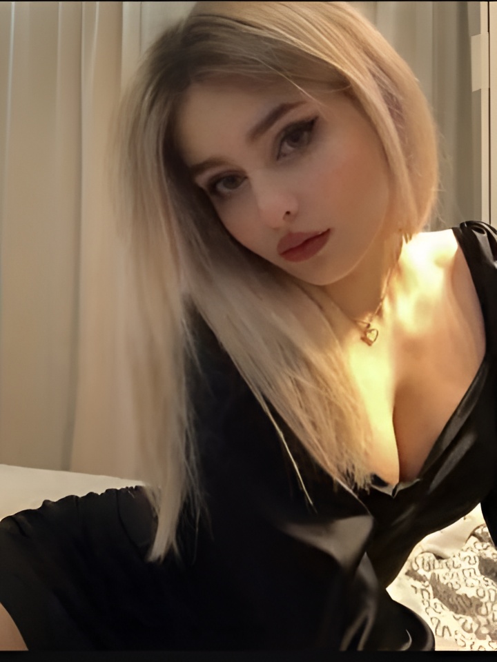 Устинья привлекальеная девушка из Красноармейска цена от 5000 руб