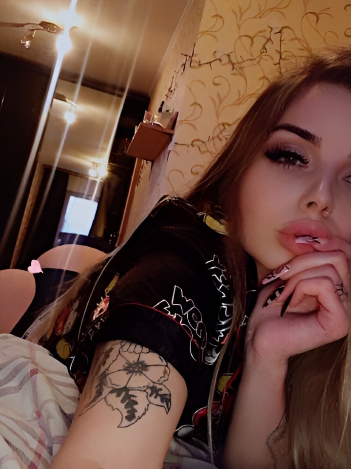 Зиглинда привлекальеная девушка из Красноармейска цена от 10000 руб