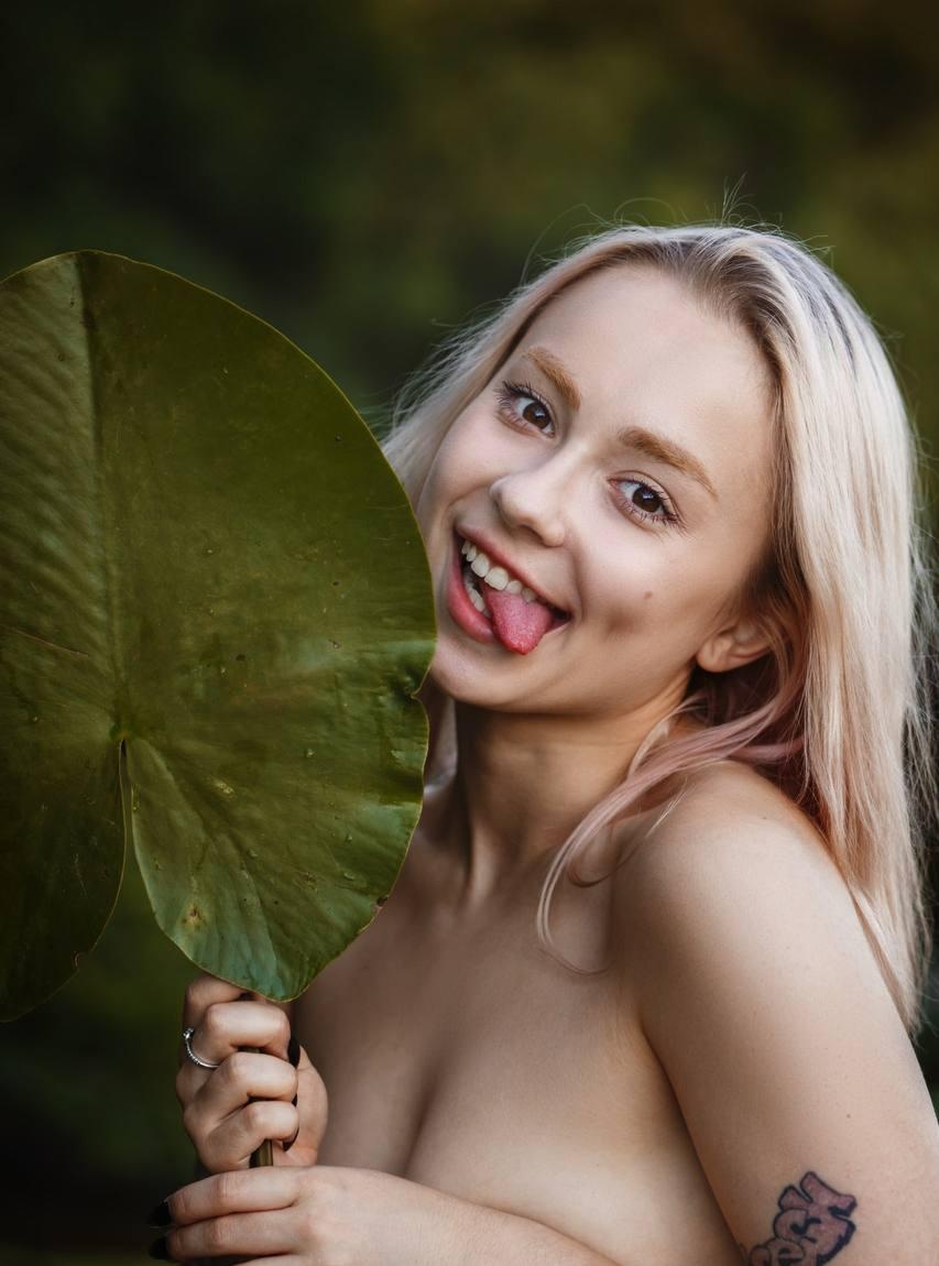 Аринка привлекальеная девушка из Красноармейска цена от 7000 руб