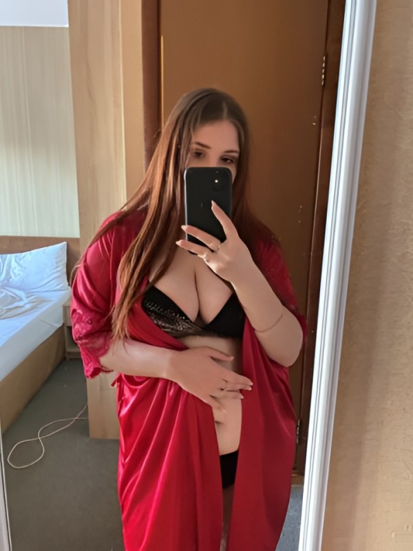 Жанна привлекательная девушка из Красноармейска цена от 2000 руб