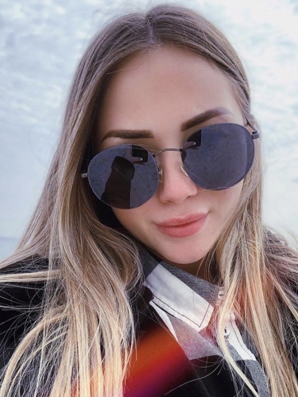 🎥 Карина привлекательная девушка из Красноармейска цена от 4000 руб