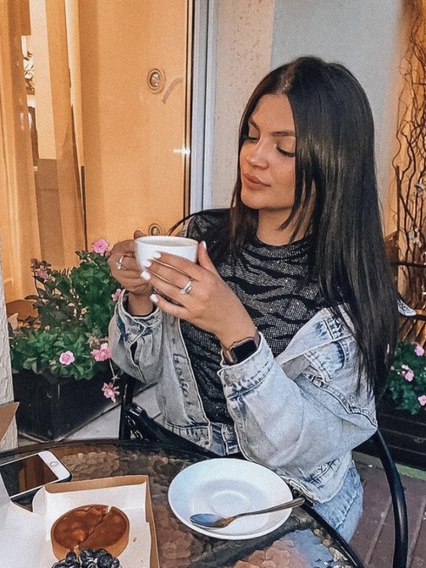 🎥 Света привлекательная девушка из Красноармейска цена от 4000 руб