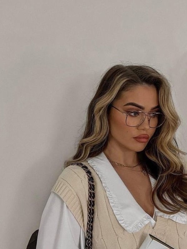 Даша привлекательная девушка из Красноармейска цена от 3500 руб