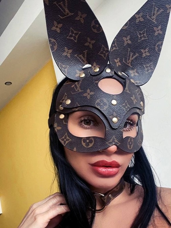 Анжела привлекательная девушка из Красноармейска цена от 3000 руб