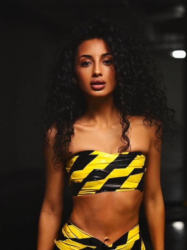 Луиза привлекательная девушка из Красноармейска цена от 6000 руб